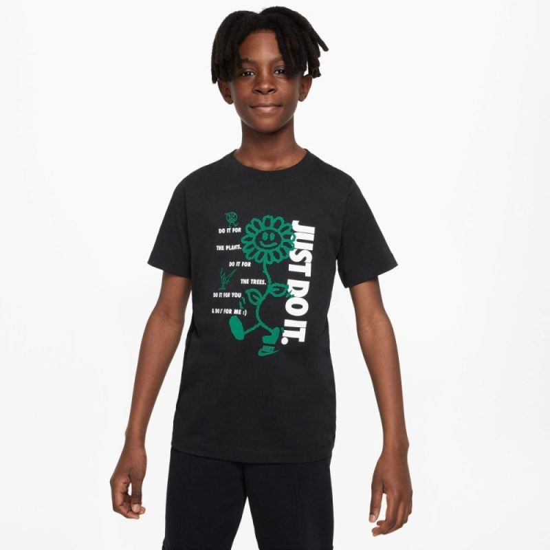 nike junior sportswear tee 773347